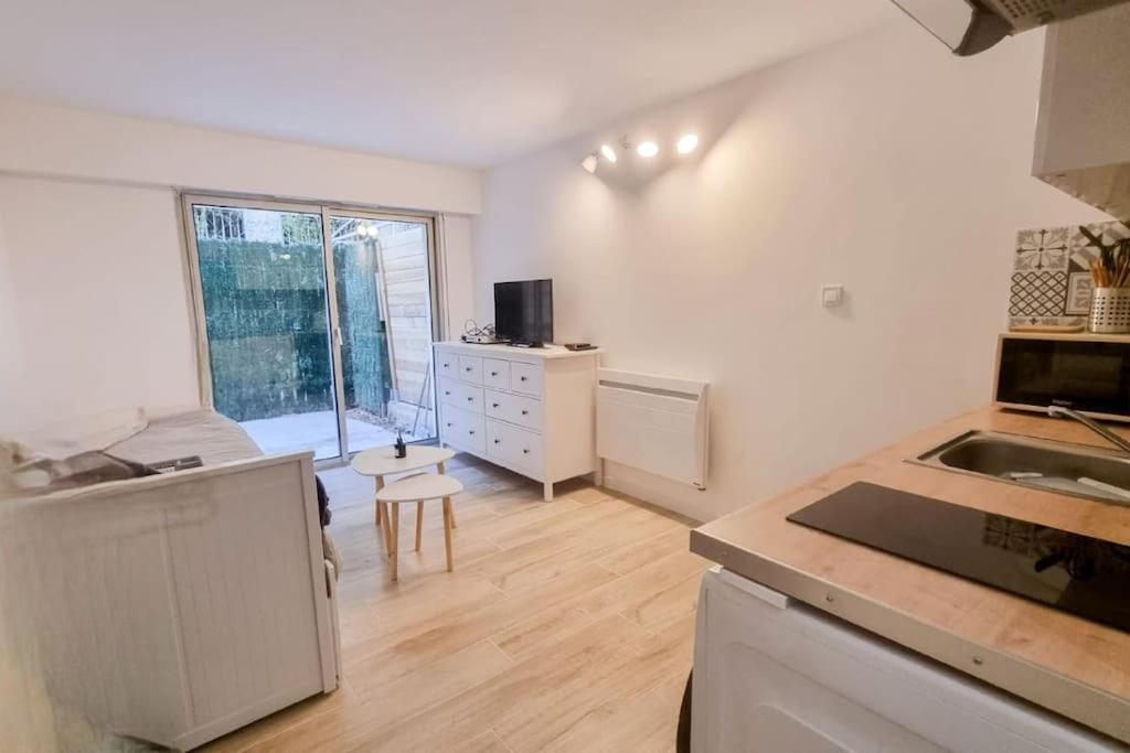 Studio Avec Garage 5Min Cannes Centre Kültér fotó